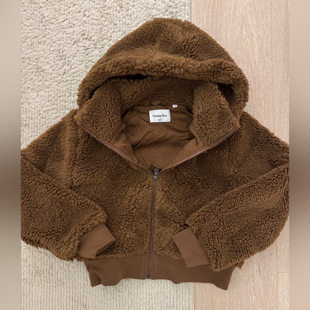 Sunday Best Aritzia Chocolate Sherpa Jacket